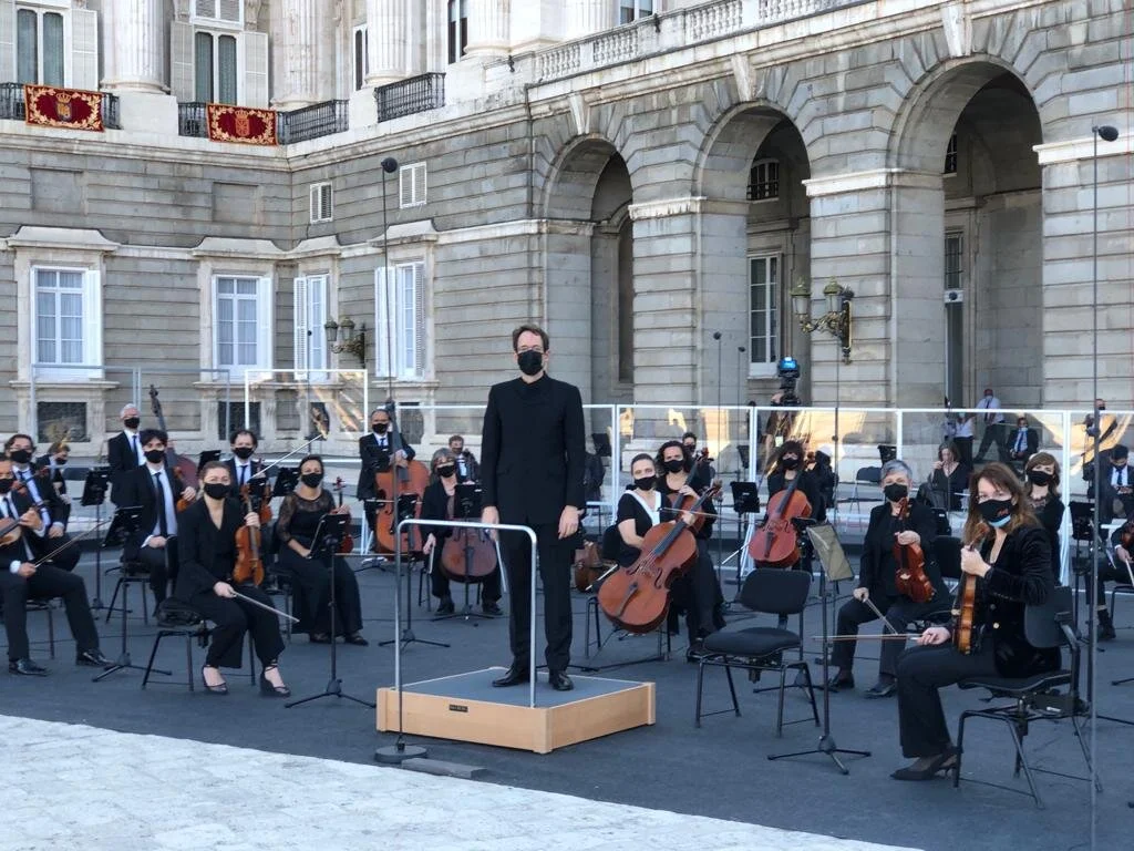 "Ecos de la Belle Èpoque", tema principal de la Temporada 2021-22 de la OCRTVE