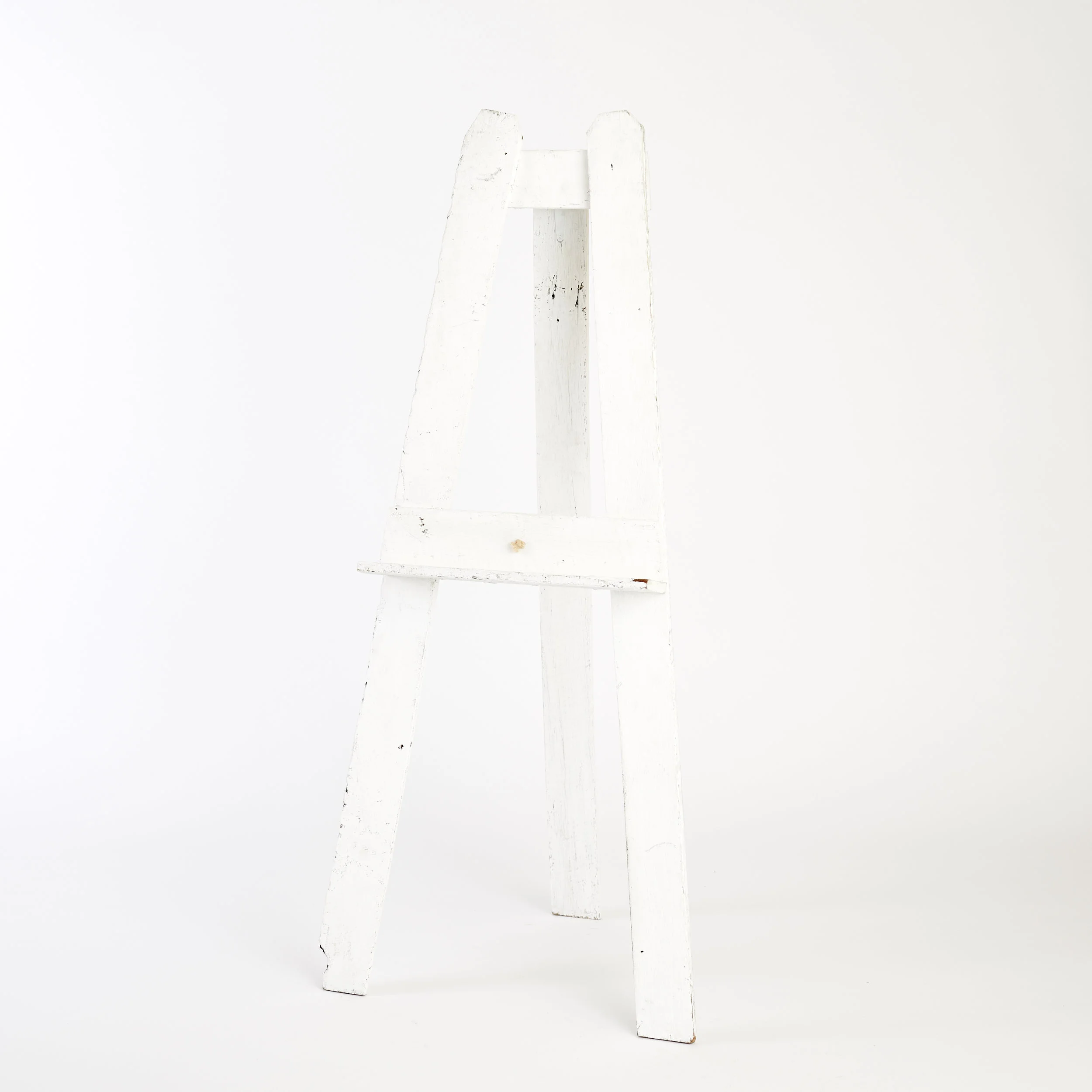 RECLAIMED TIMBER FLOOR STANDING EASEL - WHITE