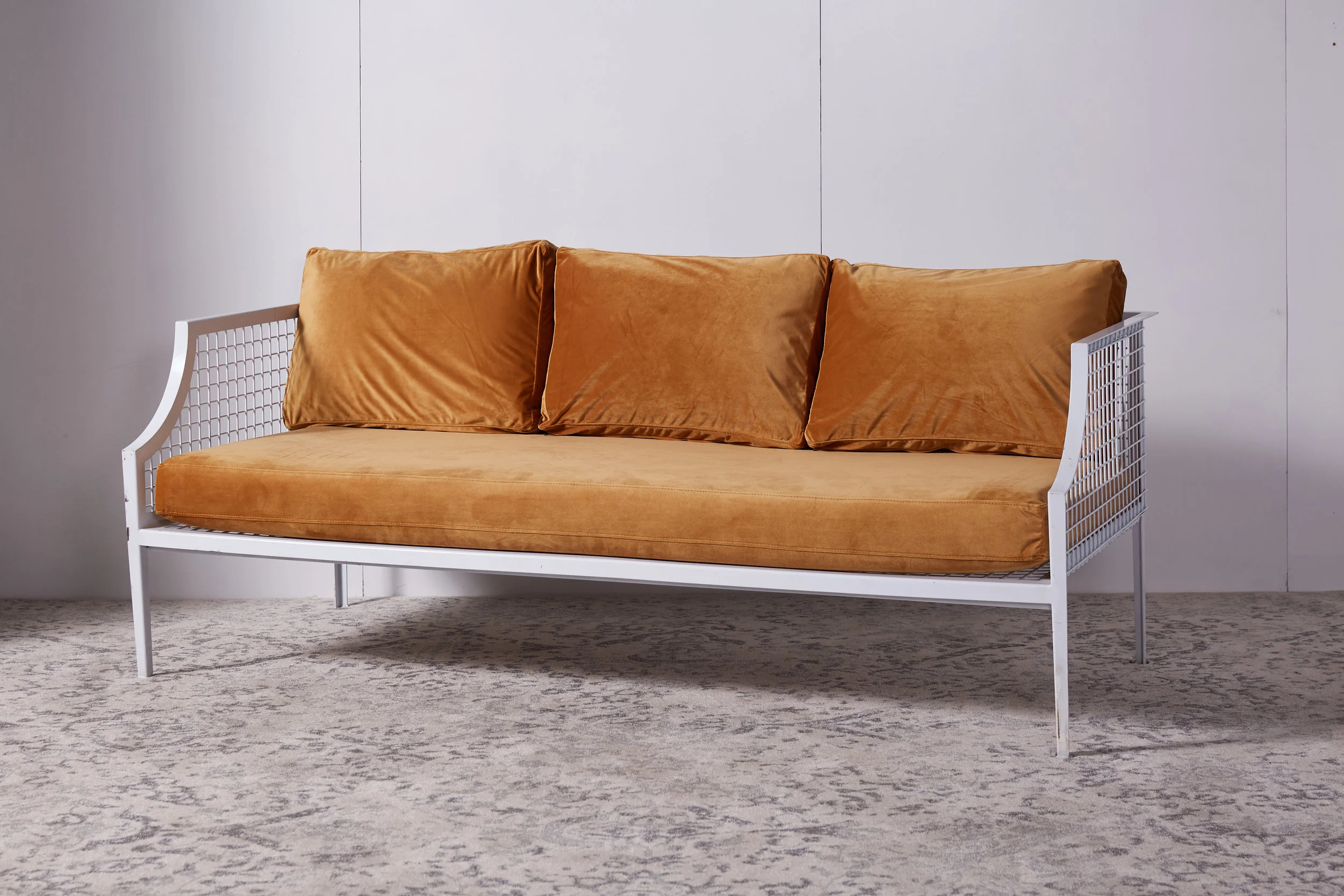 SIMPLY-SEATED-DEEP ETCH_167.jpg