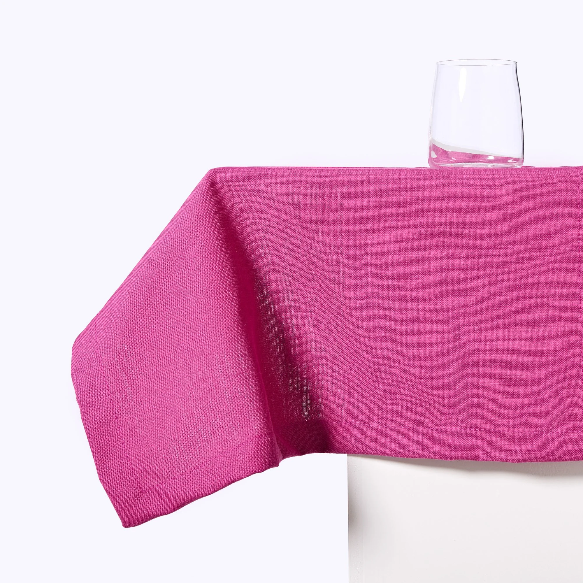 Magenta tablecloths hire