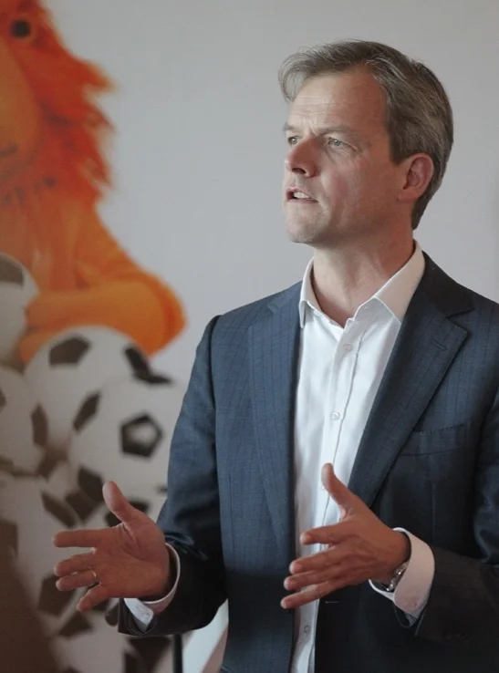 Dagvoorzitter en disscusieleider bij events: ‘Ik vind dat dat erbij hoort.’