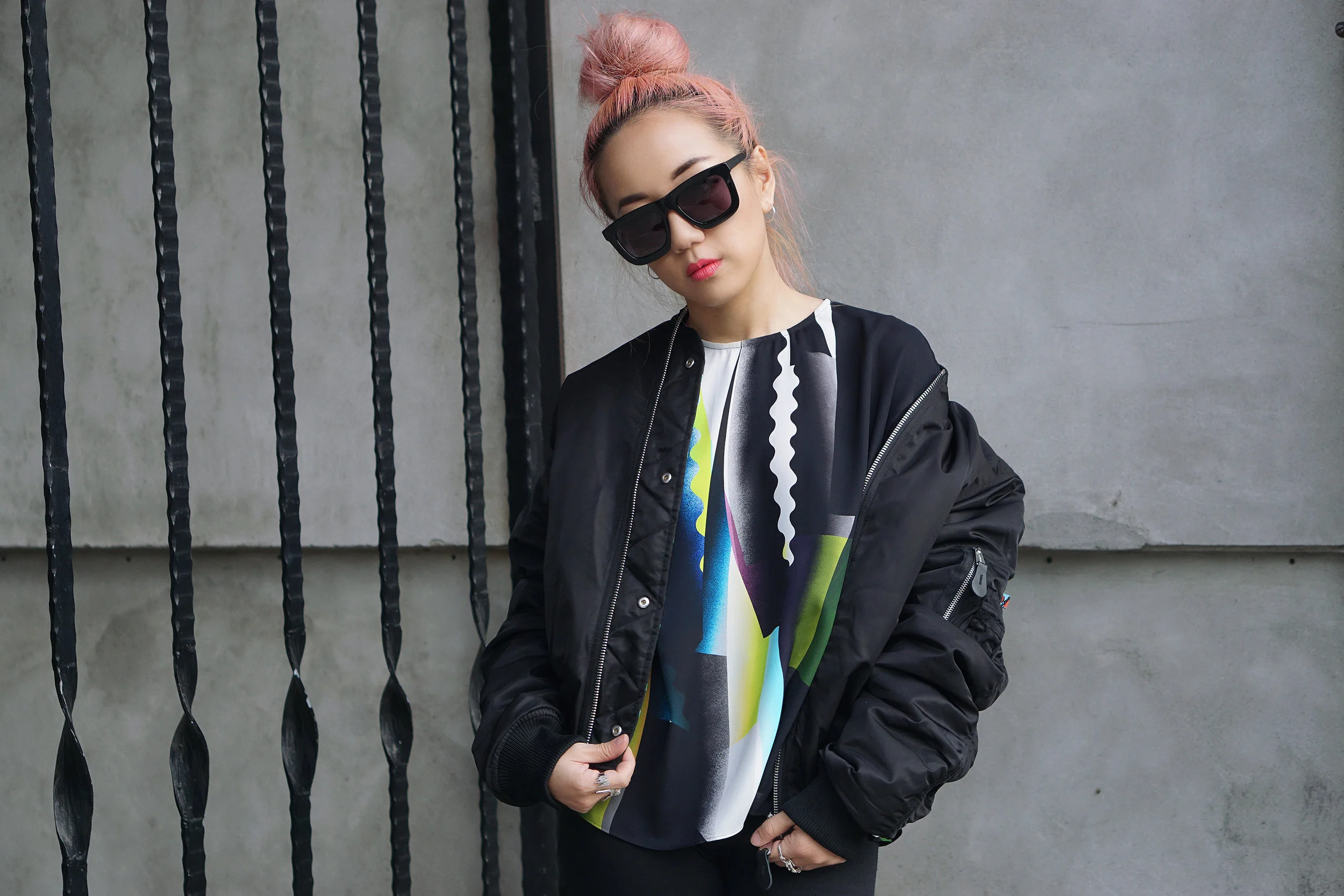 Vikkipedia-Welcome-To-The-Jungle-Bomber-A-1-3x2.jpg