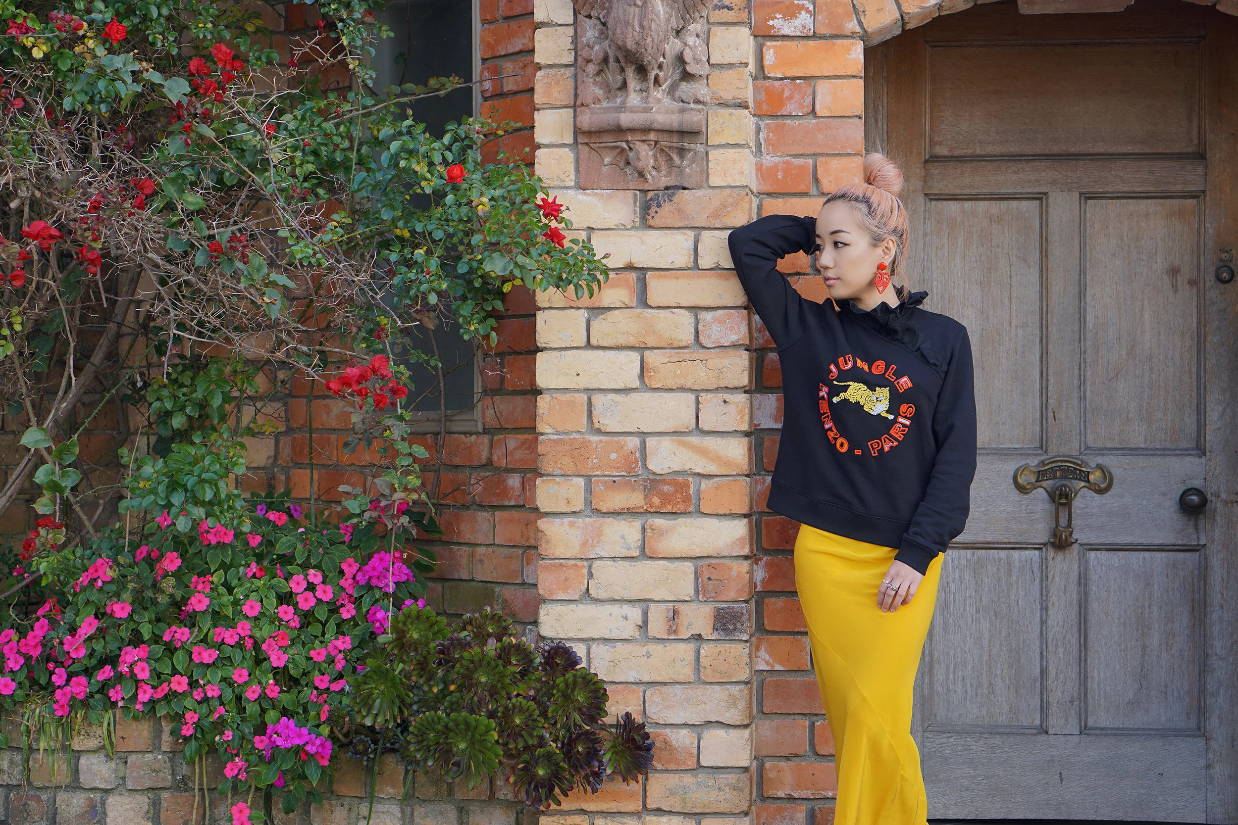 Vikkipedia-Welcome-To-The-Jungle-Part3-Sweatshirt-1-3x2.jpg