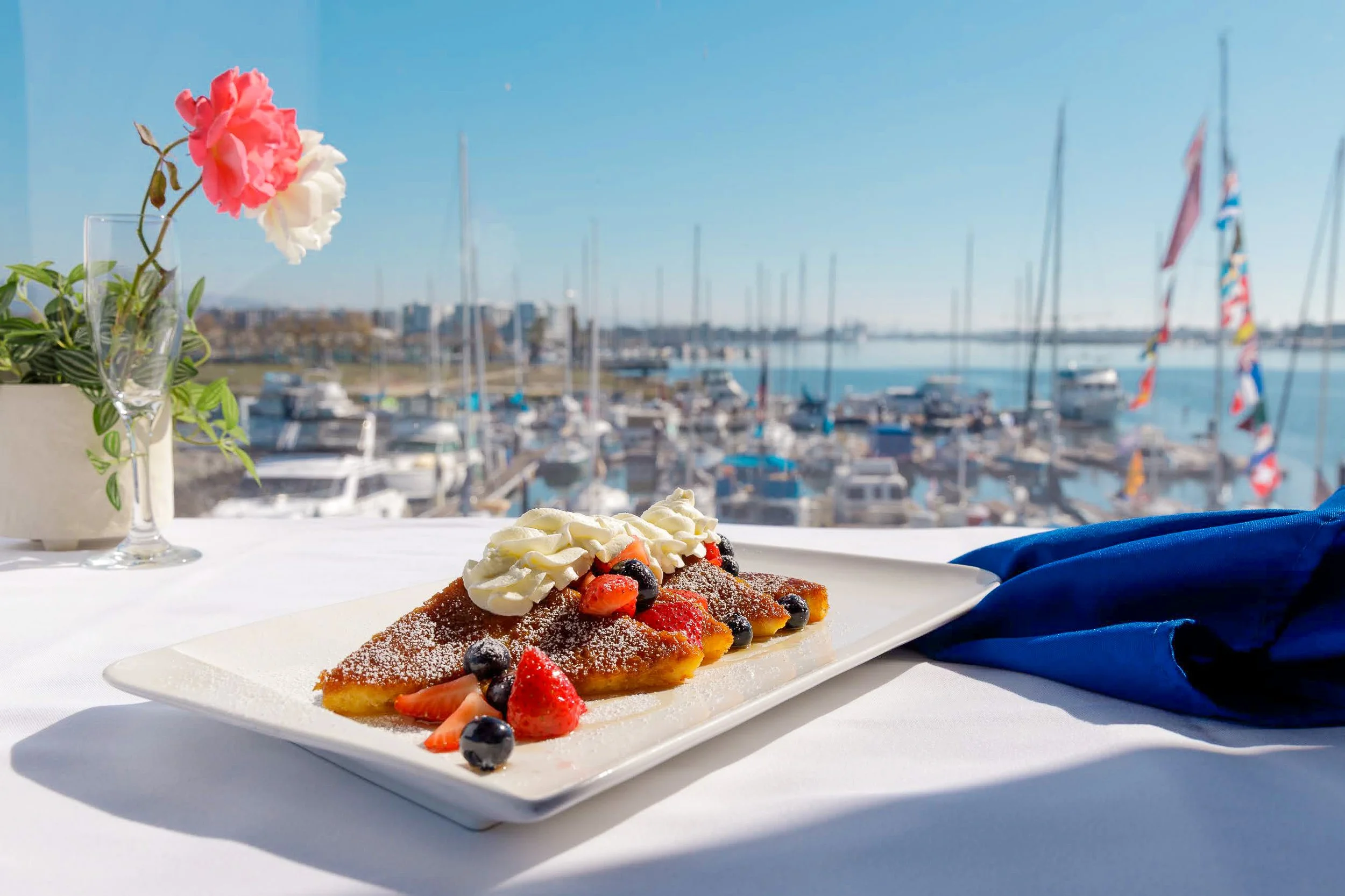 Eves's_Waterfront_2025_11_1_SY_Web_Cream_Brulee_French_Toast-1.jpg