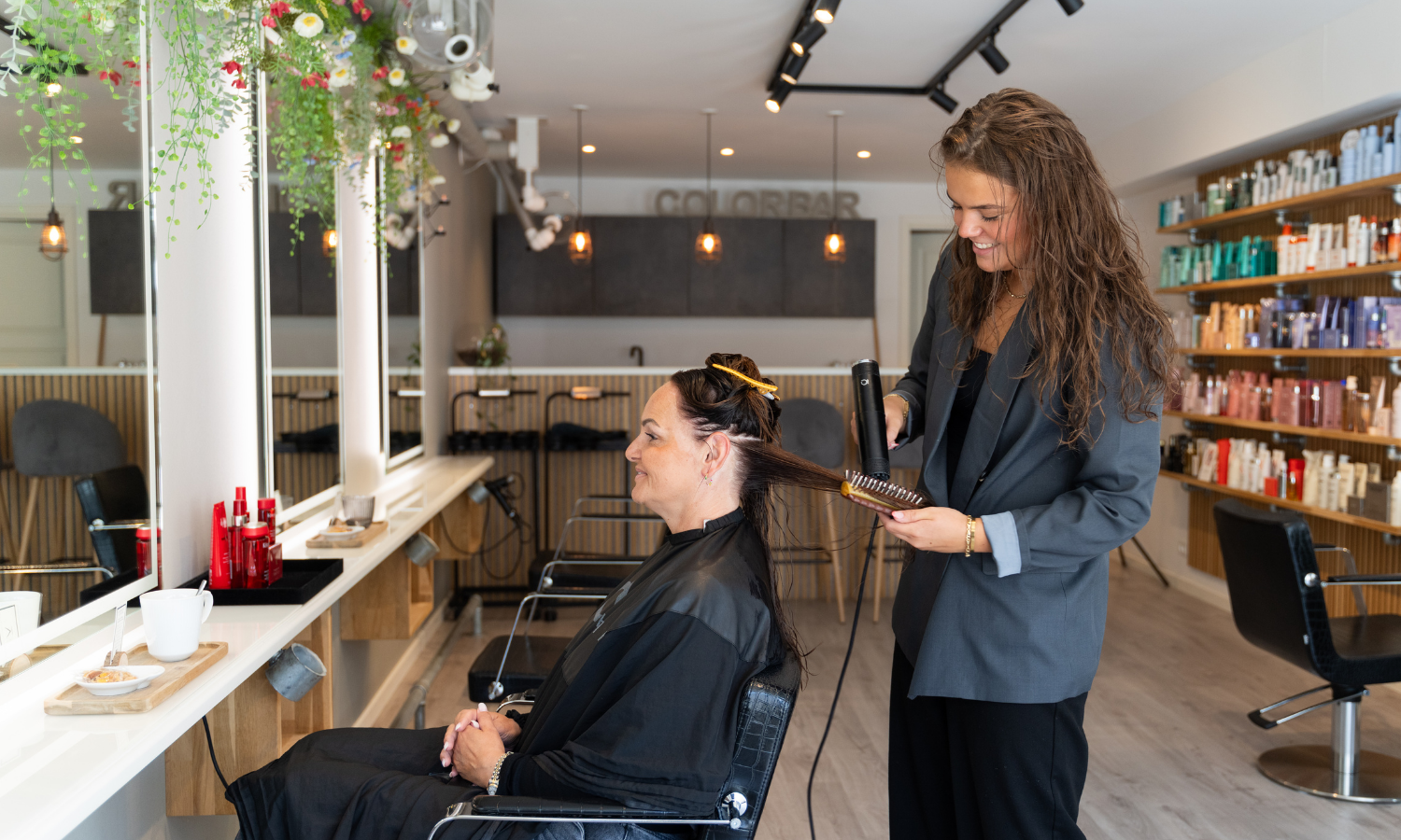 Frisør K Coiffure 5.png