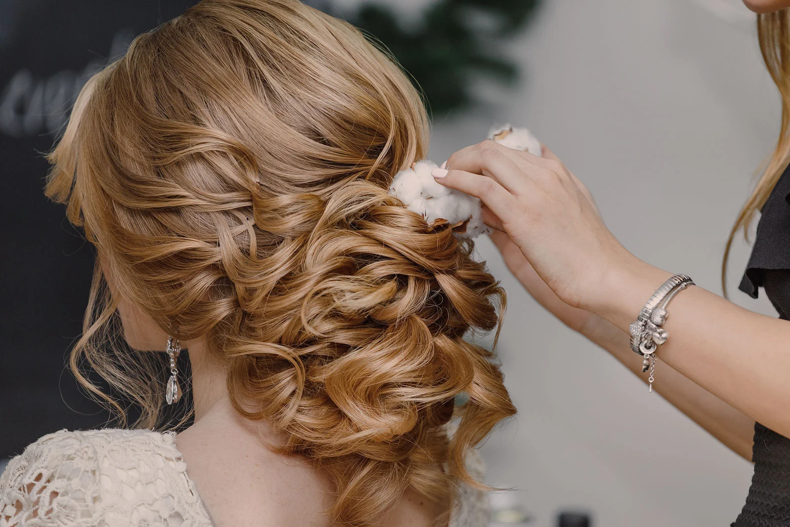 10-Questions-to-Ask-Before-Hiring-Your-Wedding-Day-Hairstylist.jpg