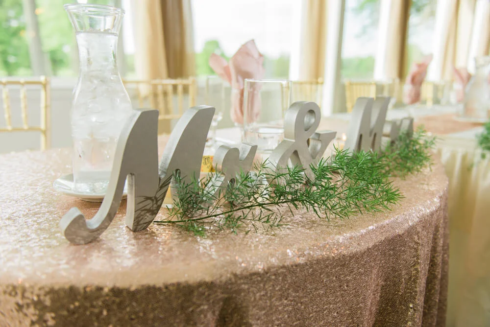 Heather downs country club wedding photos_3.jpg