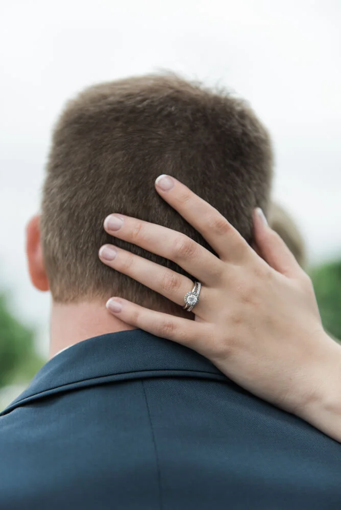 Heather downs country club wedding photos_29.jpg