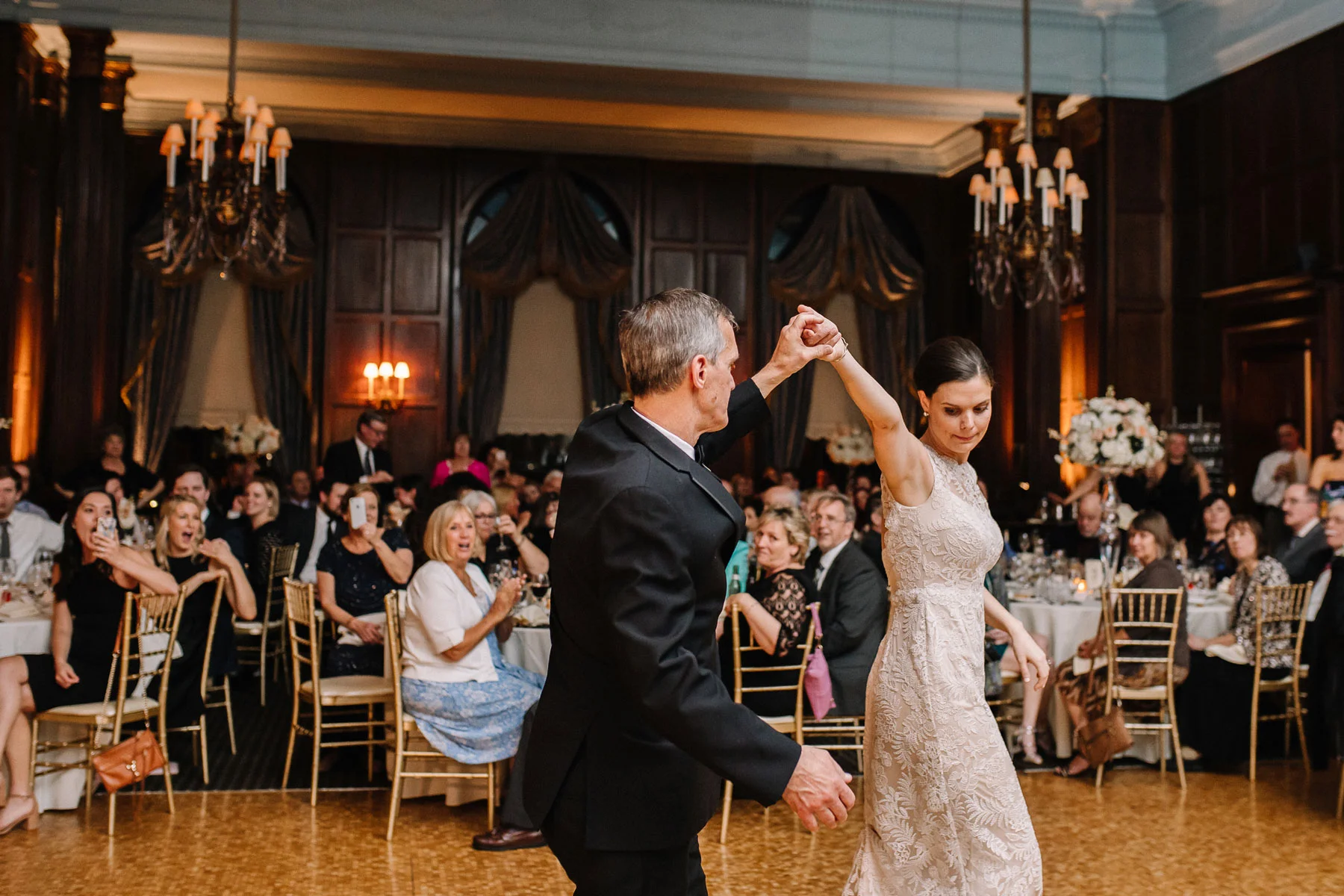 LBP_Lauren-and-Neil_447.jpg