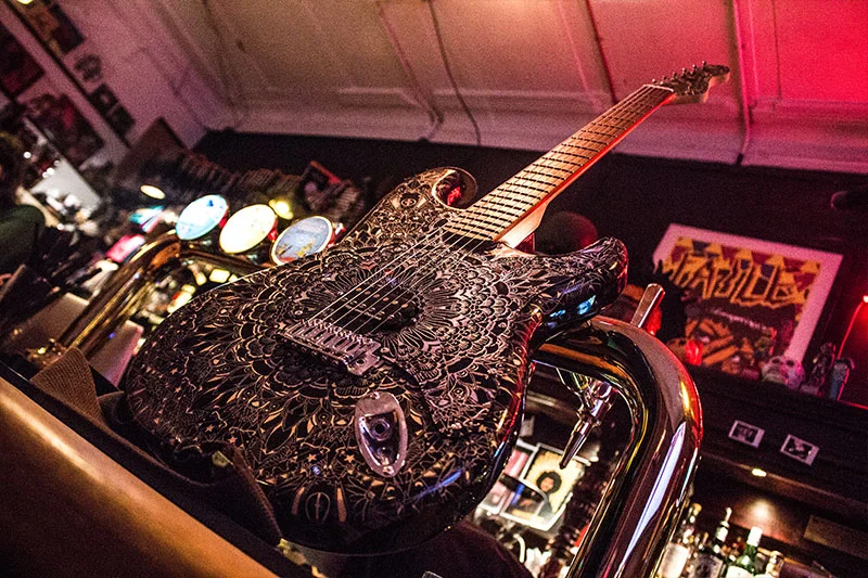 Burntaxe_Laser_Cut_Guitar_Mirror_Pickguard_Stratocaster_Brighton_UK_Bar.jpg