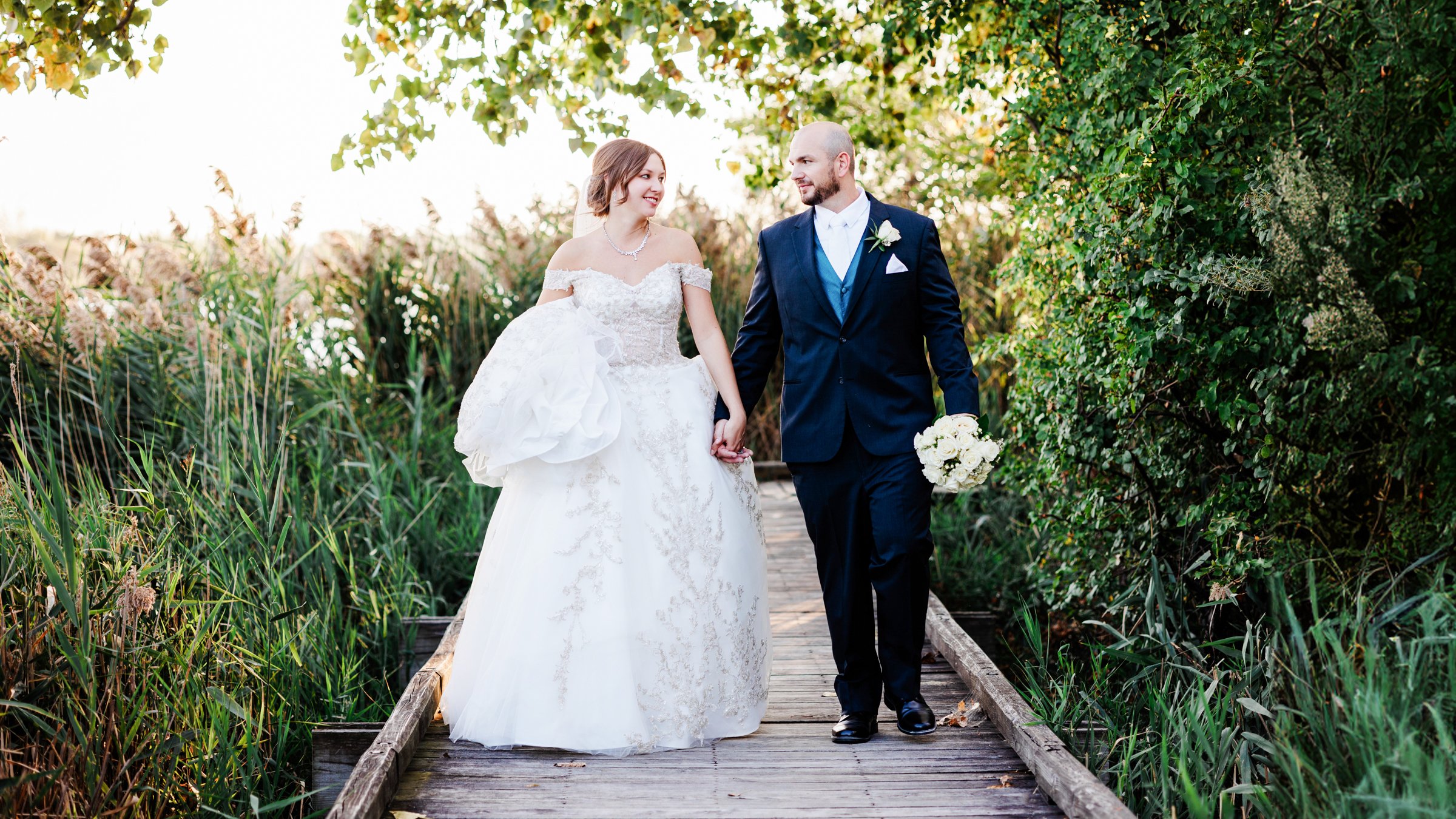 Shannon &amp; Jonathan's Wedding at Georgio's Banquets