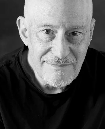 Shinzen Young is an American mindfulness teacher and neuroscience research consultant. His systematic approach to categorizing, adapting and teaching meditation has resulted in collaborations with Harvard Medical School.... Read More...
