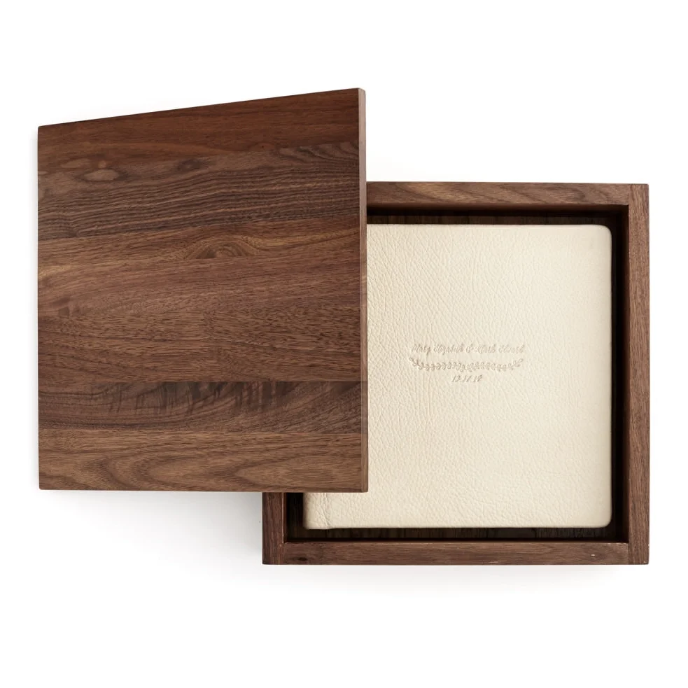 DARK WALNUT PRESENTATION BOX