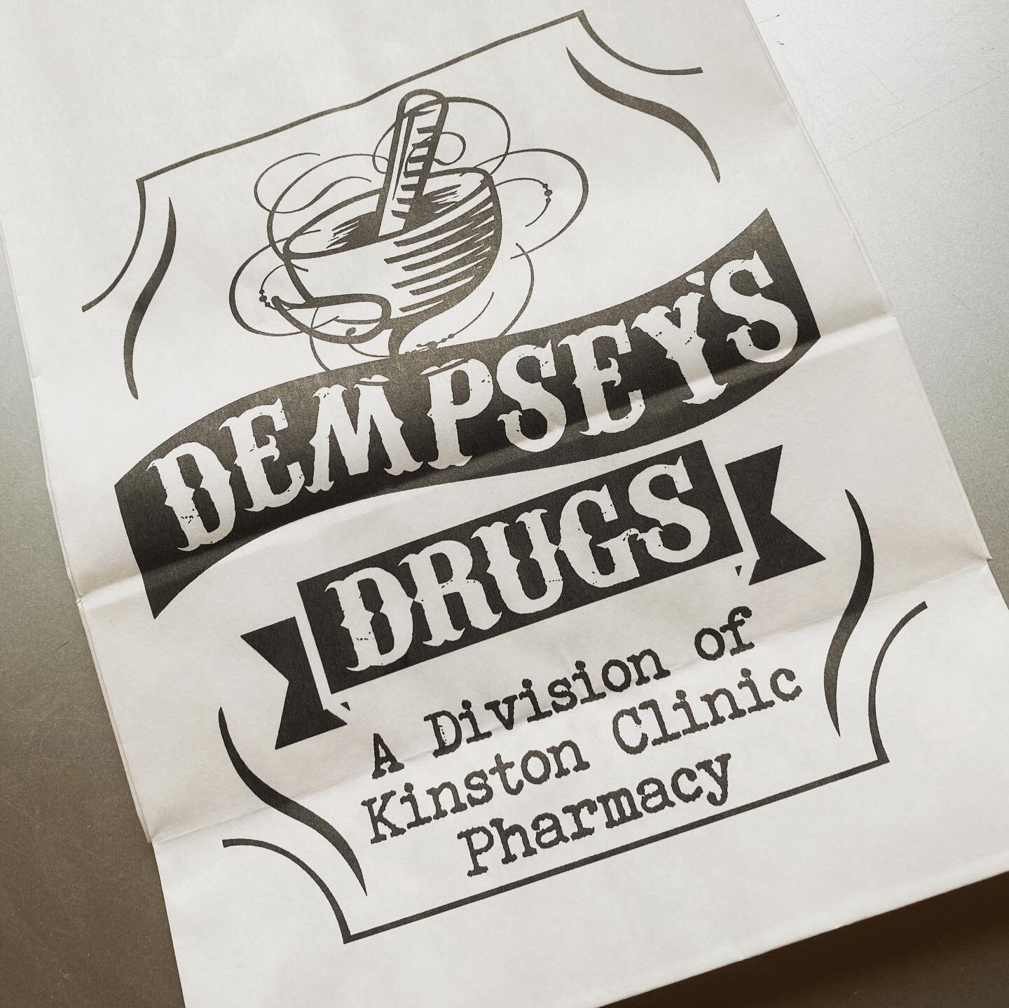 Today&rsquo;s Bold Bag comes to us from our home state of North Carolina @dempseysdrugs bold logo in classic black really makes an impact! We thank Dempsey&rsquo;s Drugs for their business and we love their bags. If your company is ready for your bes