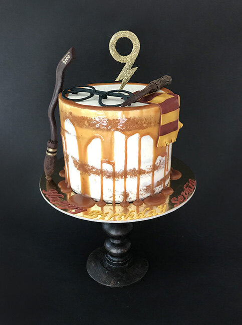 Harry Potter Cake.jpg