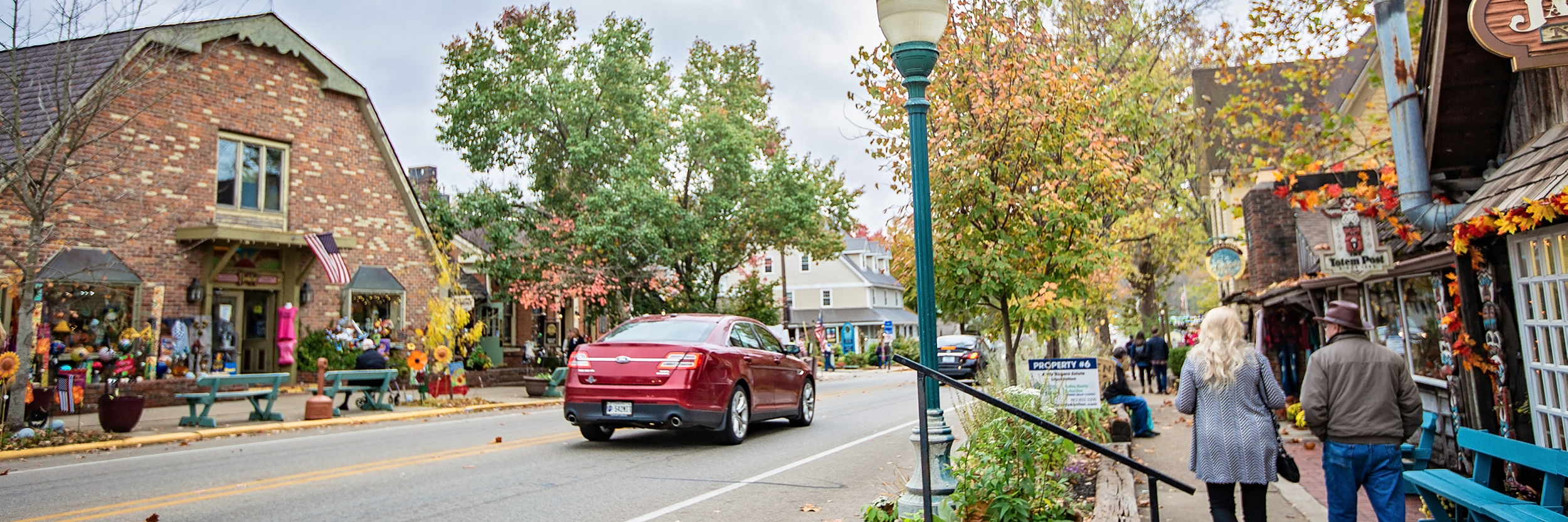 Nashville - Van Buren Street Shoppers.png