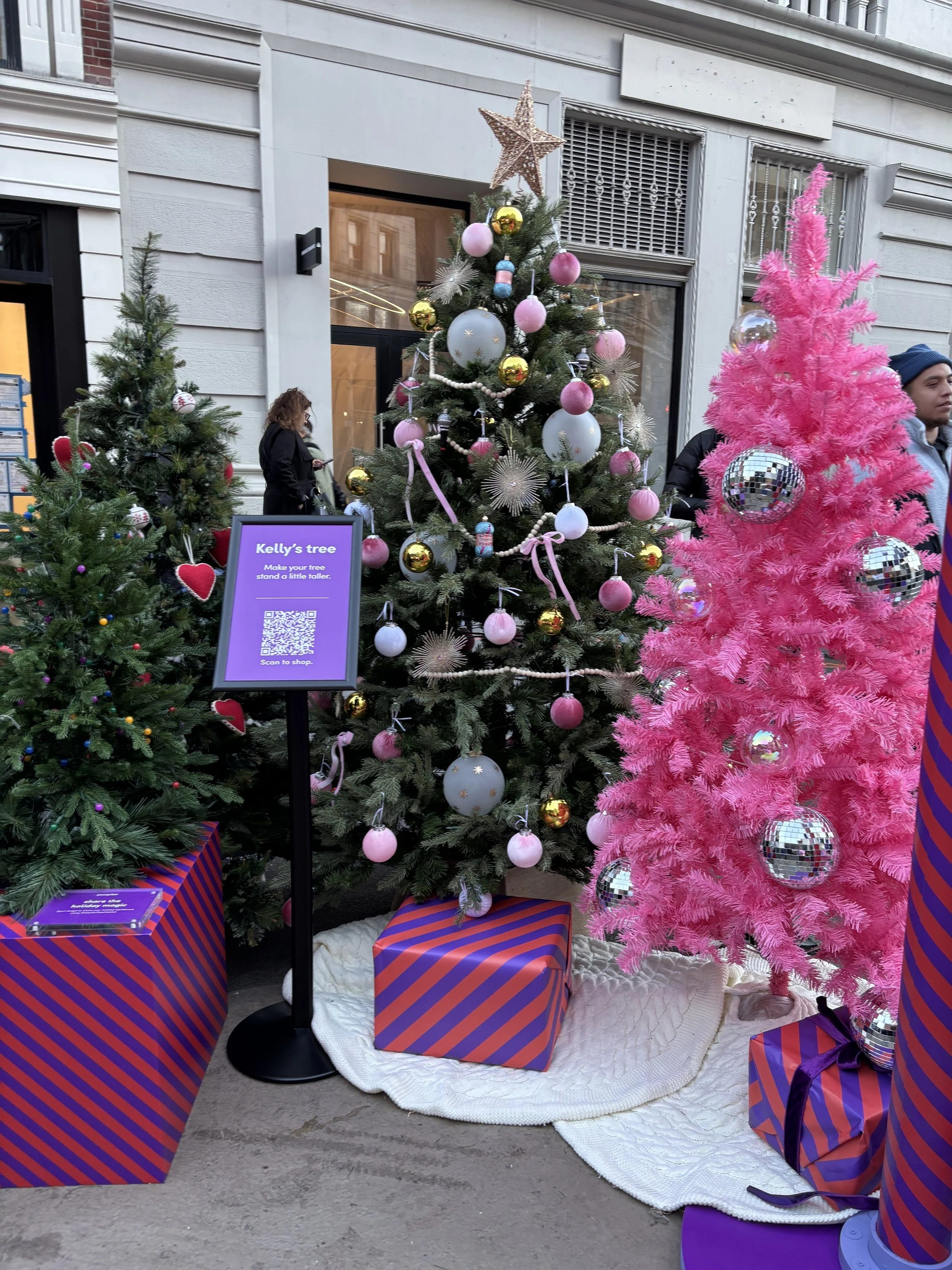 Wayfair Holiday Tree Market Activation