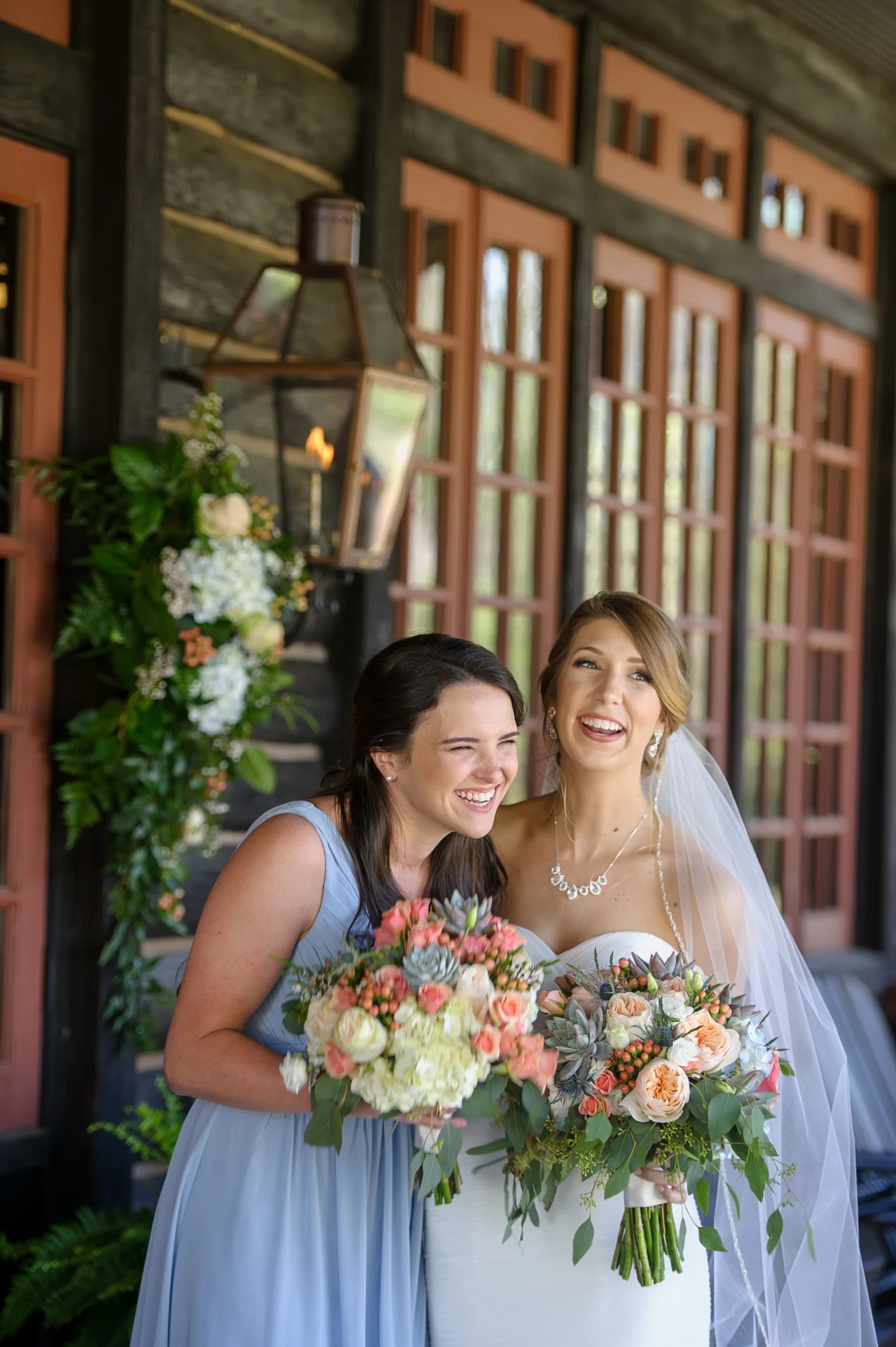 OUTDOOR WEDDING PARTY-2.JPG