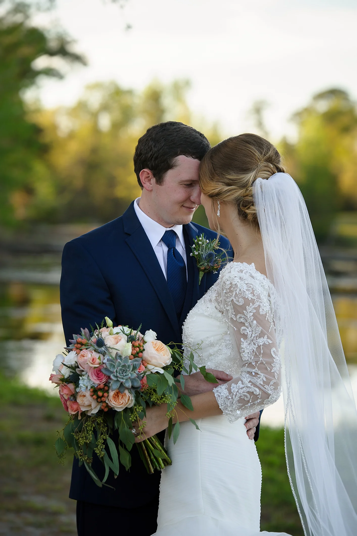 BRIDE AND GROOM PHOTOS-5.JPG