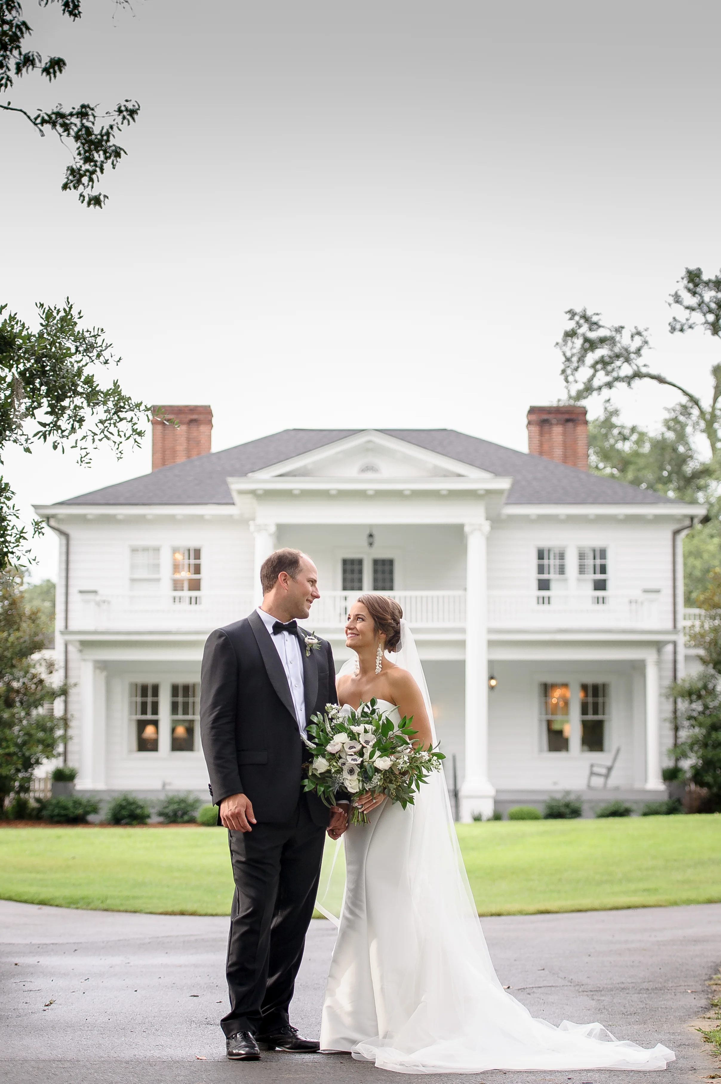 Major &amp; Abigail: A Classic, Summer, Bainbridge Wedding