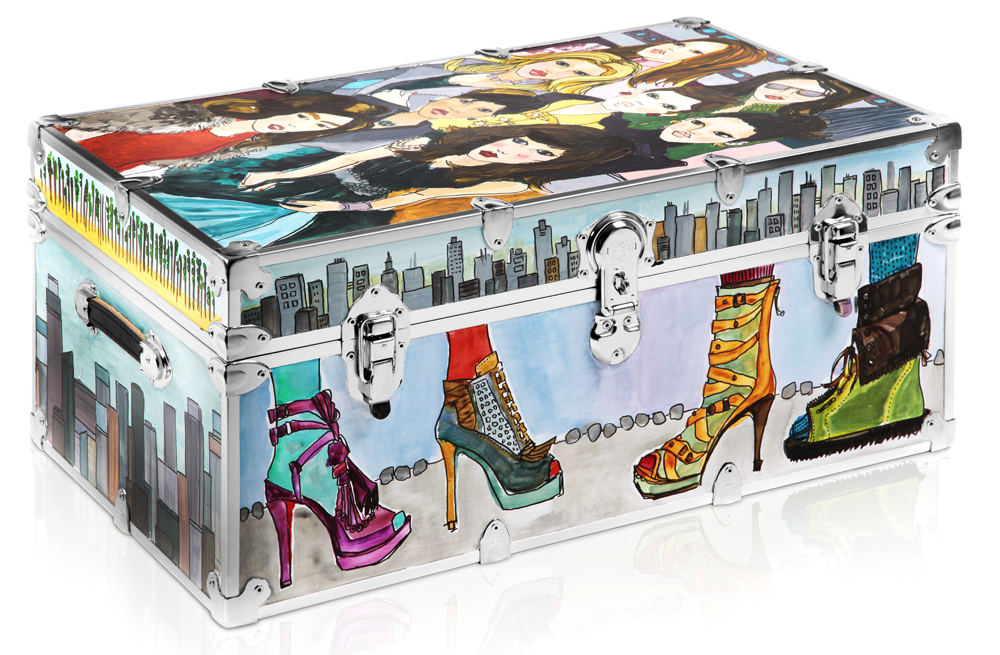 BLOOMINGDALES FASHION TRAVEL TRUNK