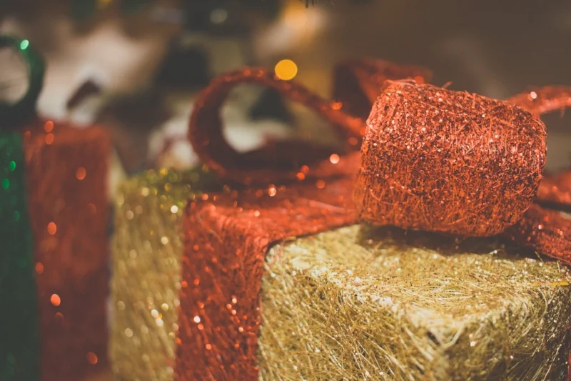 picography-fabric-wrapping-paper-present-christmas-decoration.jpg