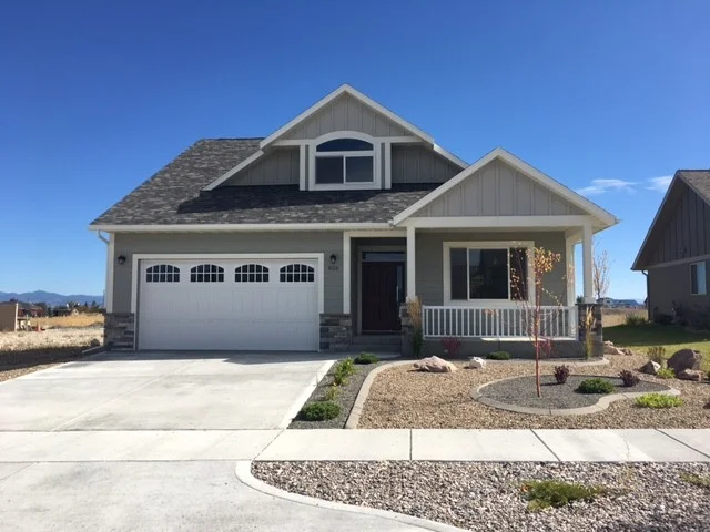 855 Jade Street