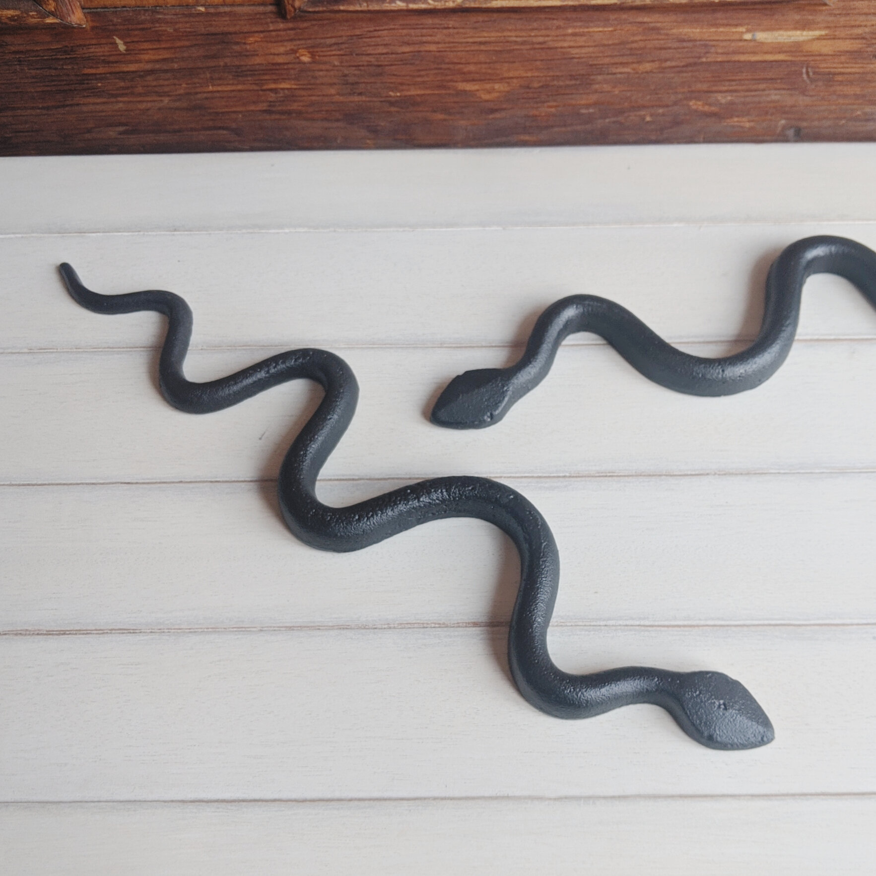 Iron Slithering Snake 