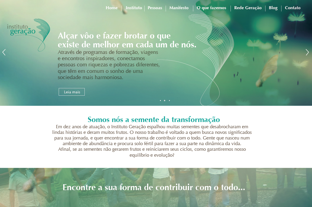 "Desde a nossa primeira conversa com a Laura, eu soube que nós íamos escolher trabalhar com ela. Pela escuta que ela teve. Pela prontidão. Pelo entusiasmo. E pela profundidade. No início do nosso trabalho, ela nos convidou a revisitar a história da nossa organização, e o nosso propósito. O que foi, e o que desejávamos que se tornasse. Nos convidou a desenhar, e a descobrir imagens. Então, se debruçou no significado de cada uma delas. E também das palavras. Das cores. O trabalho da Laura é denso e profundo. Ao final, as imagens e palavras brotam com força e significado. Ela entrega e se entrega. Faz junto. Faz de novo. E se dedica. Torce. Faz parte. Se torna amiga." Sophia Góes