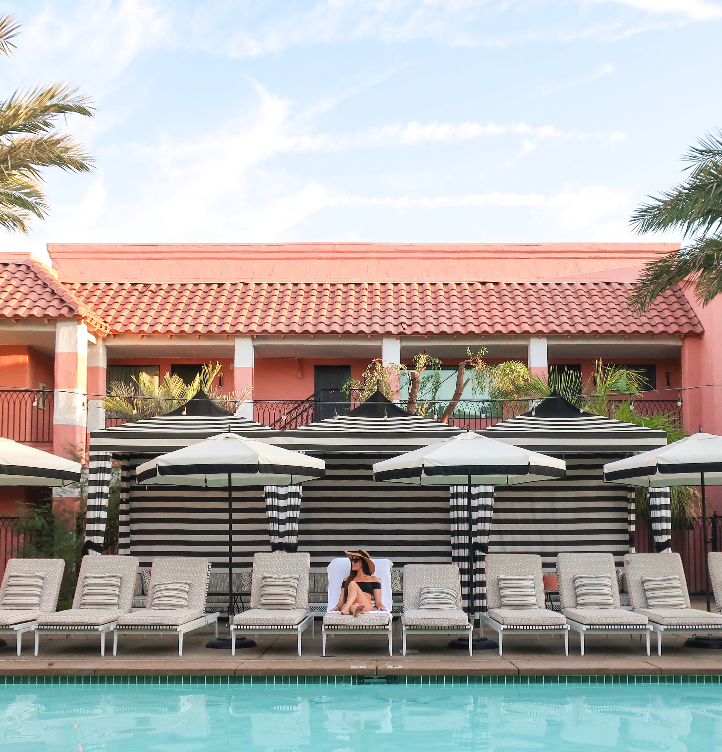 Weekend Getaway to Sands Hotel &amp; Spa in Indian Wells, California
