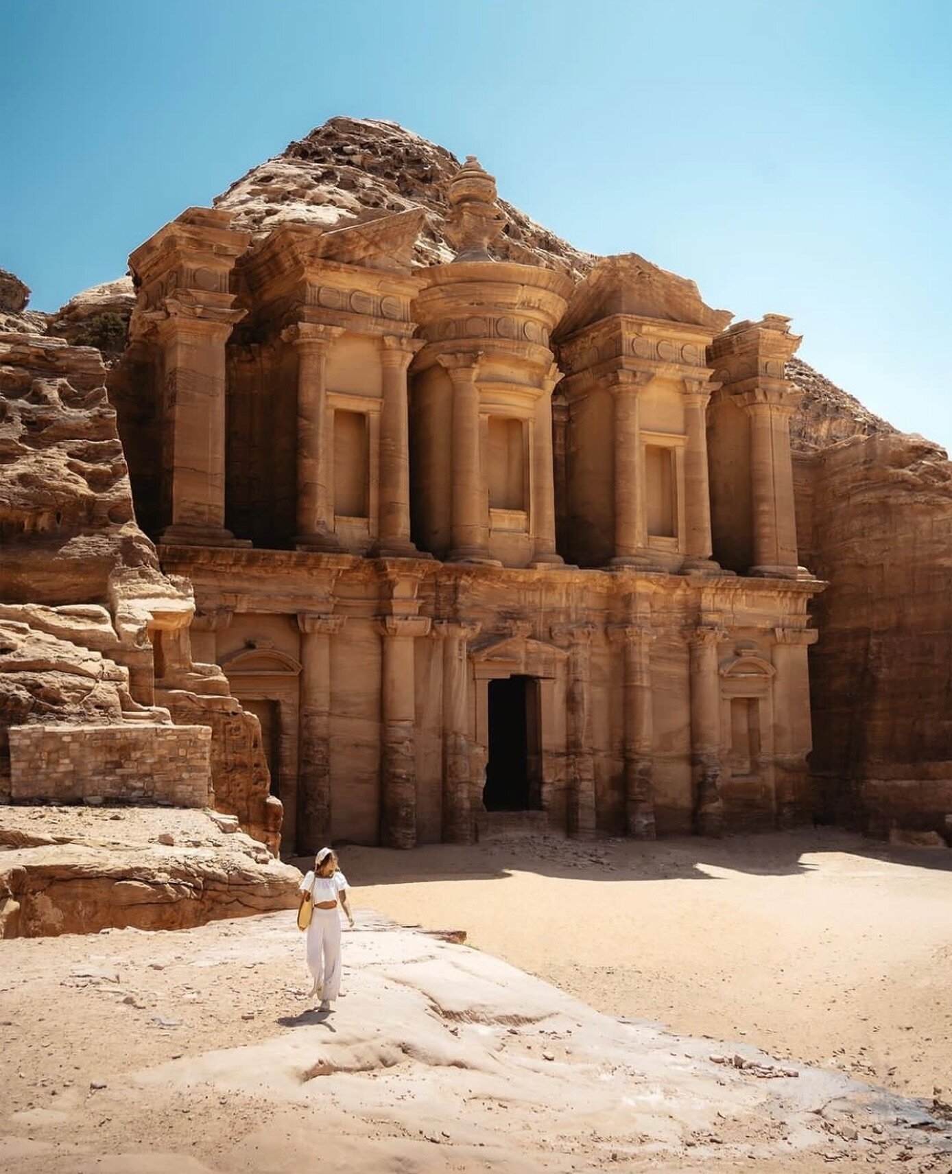 🌍 @merry_amber is Not Lost 🌍 in Petra, Jordan #sheisnotlost