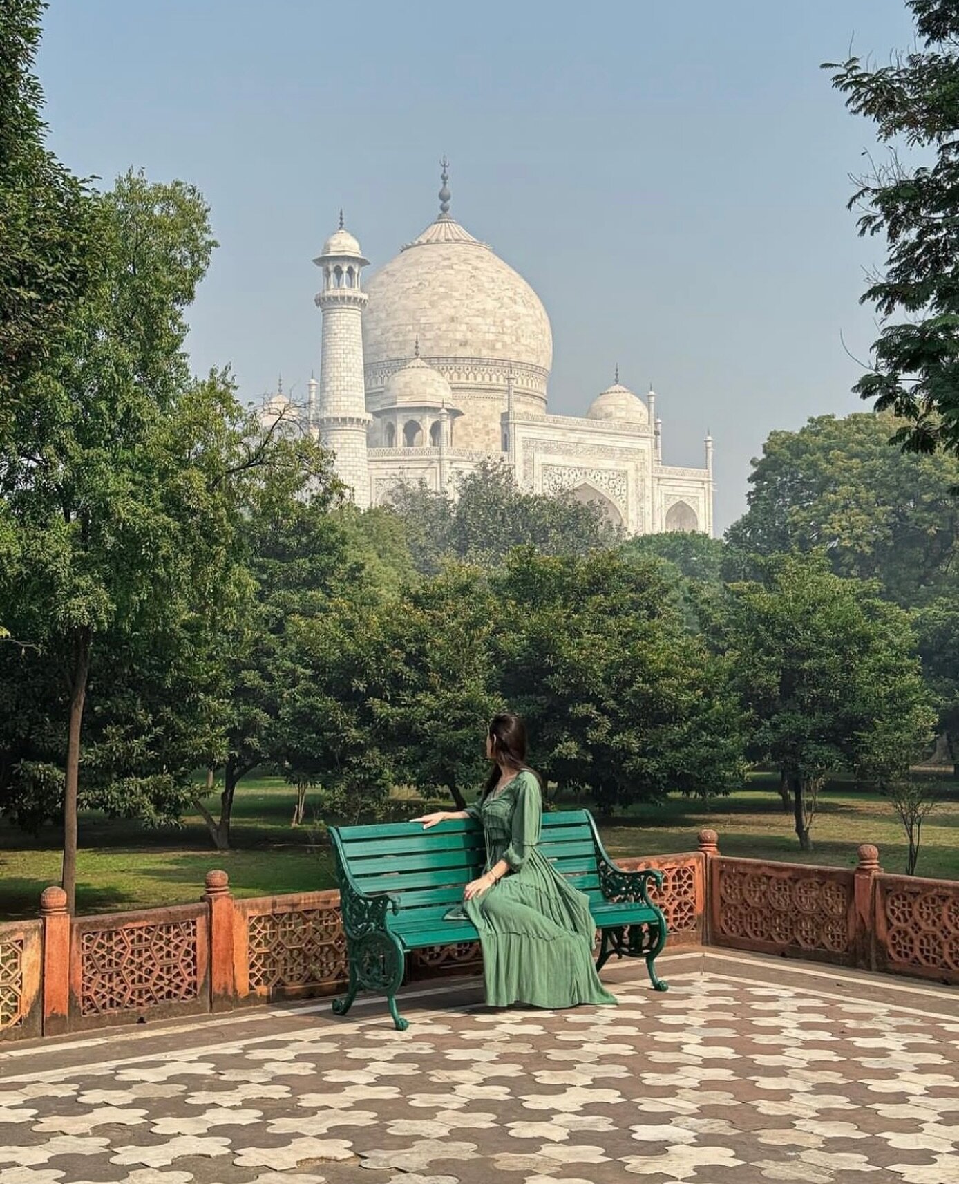 🌏 @gleycalazarino is Not Lost 🌏 in Agra, India #sheisnotlost