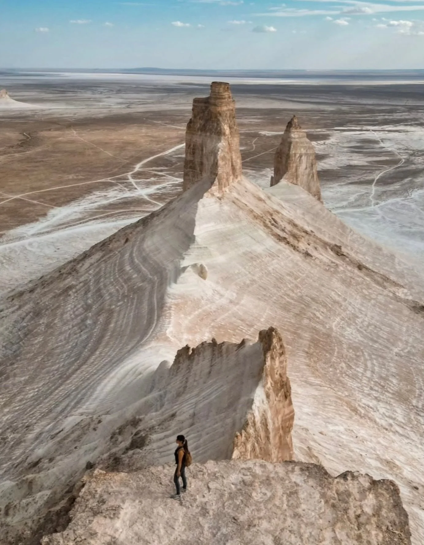 🌍 @wanderlust.nl is Not Lost 🌍 in Kazakhstan #sheisnotlost