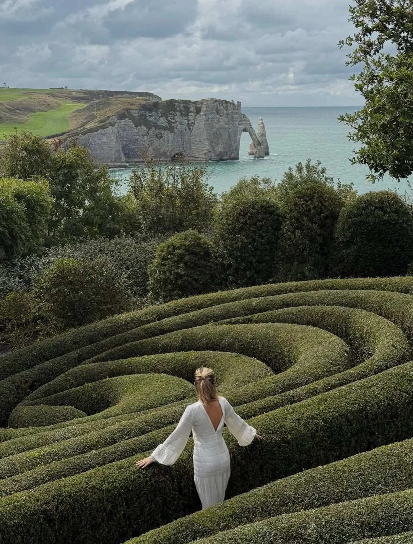 🌍 @dianabaraniuk is Not Lost 🌍 in Normandie, France #sheisnotlost