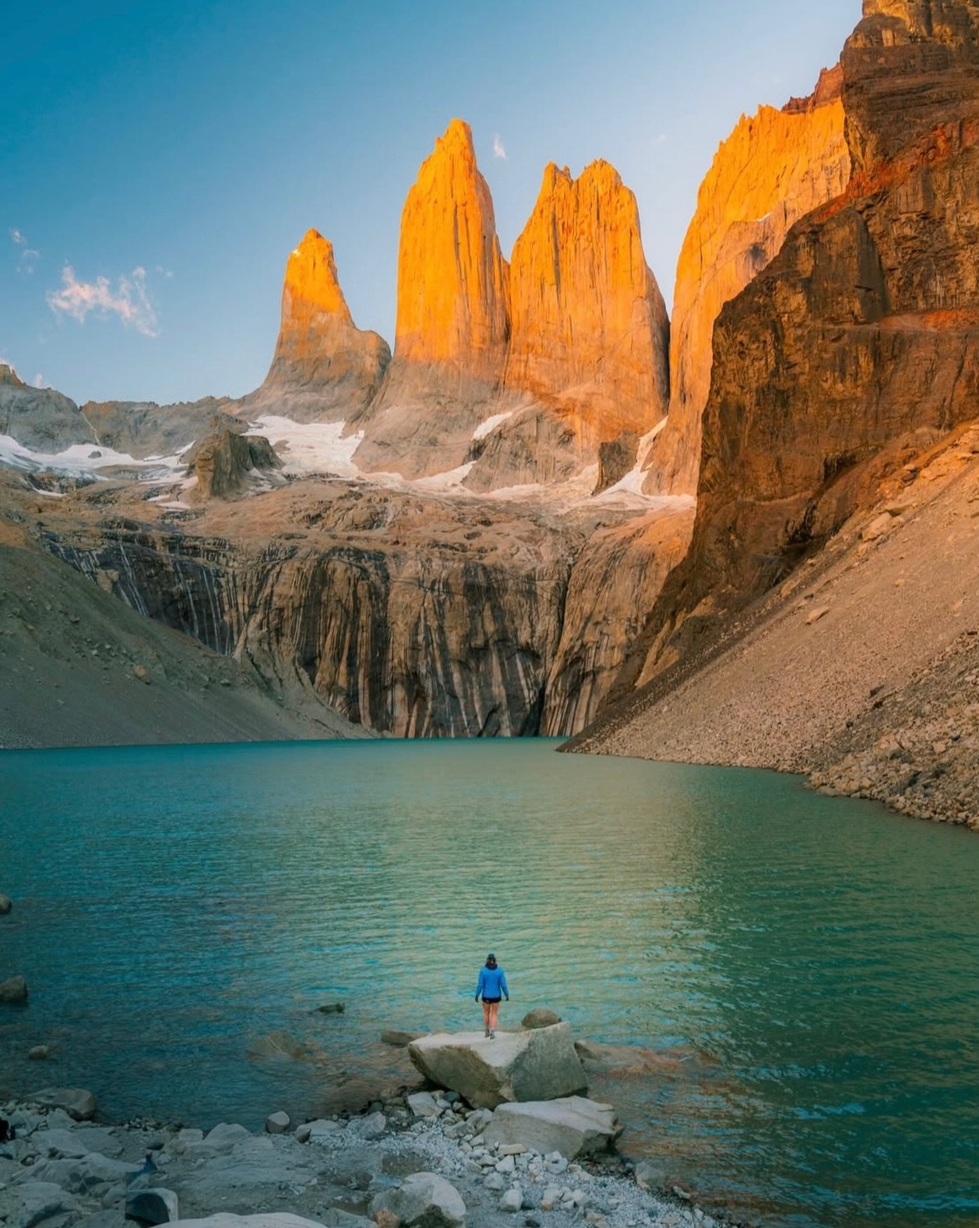 🌎 @kellienicole is Not Lost 🌎 in Patagonia, Chile #sheisnotlost photo by @austinsills