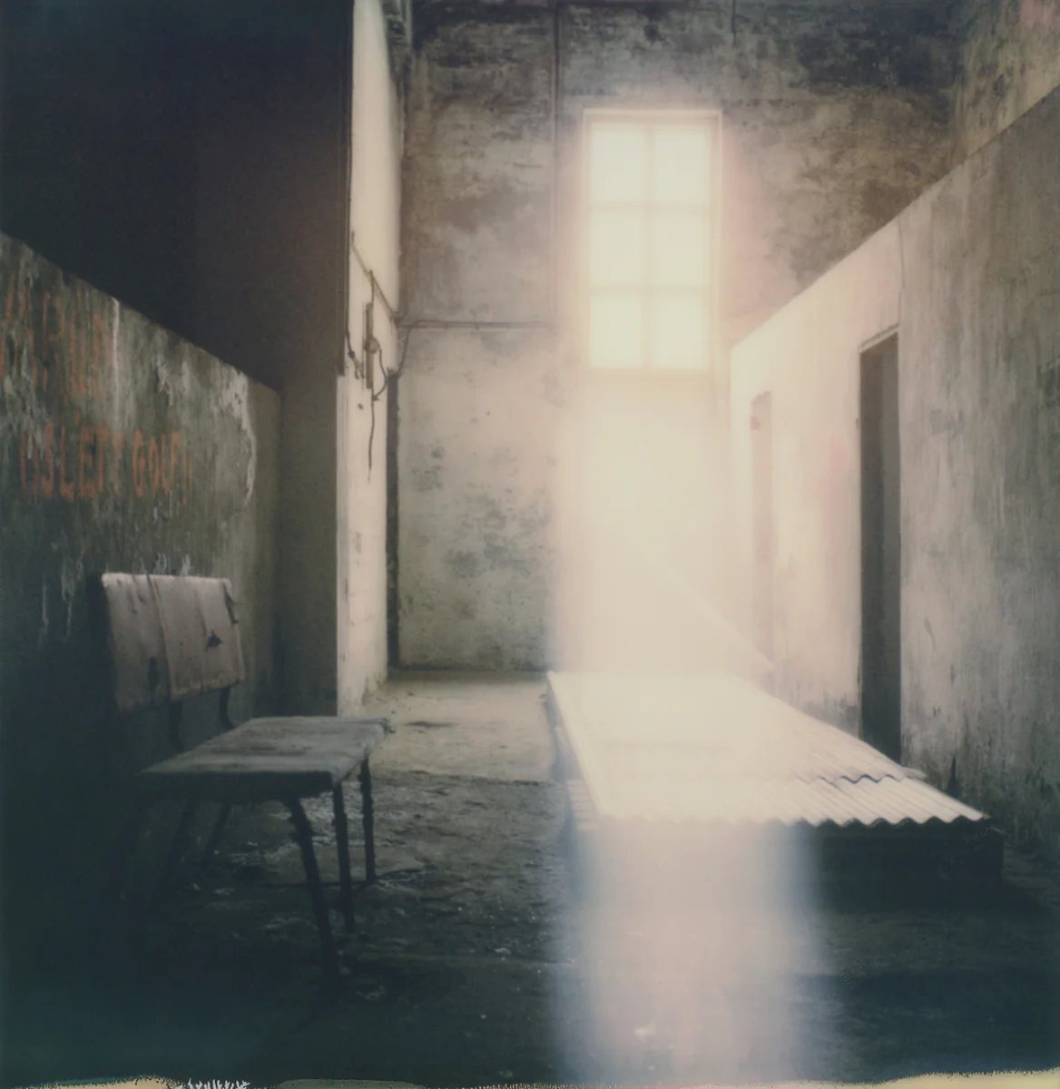 28-lightinfactory-sm.jpg