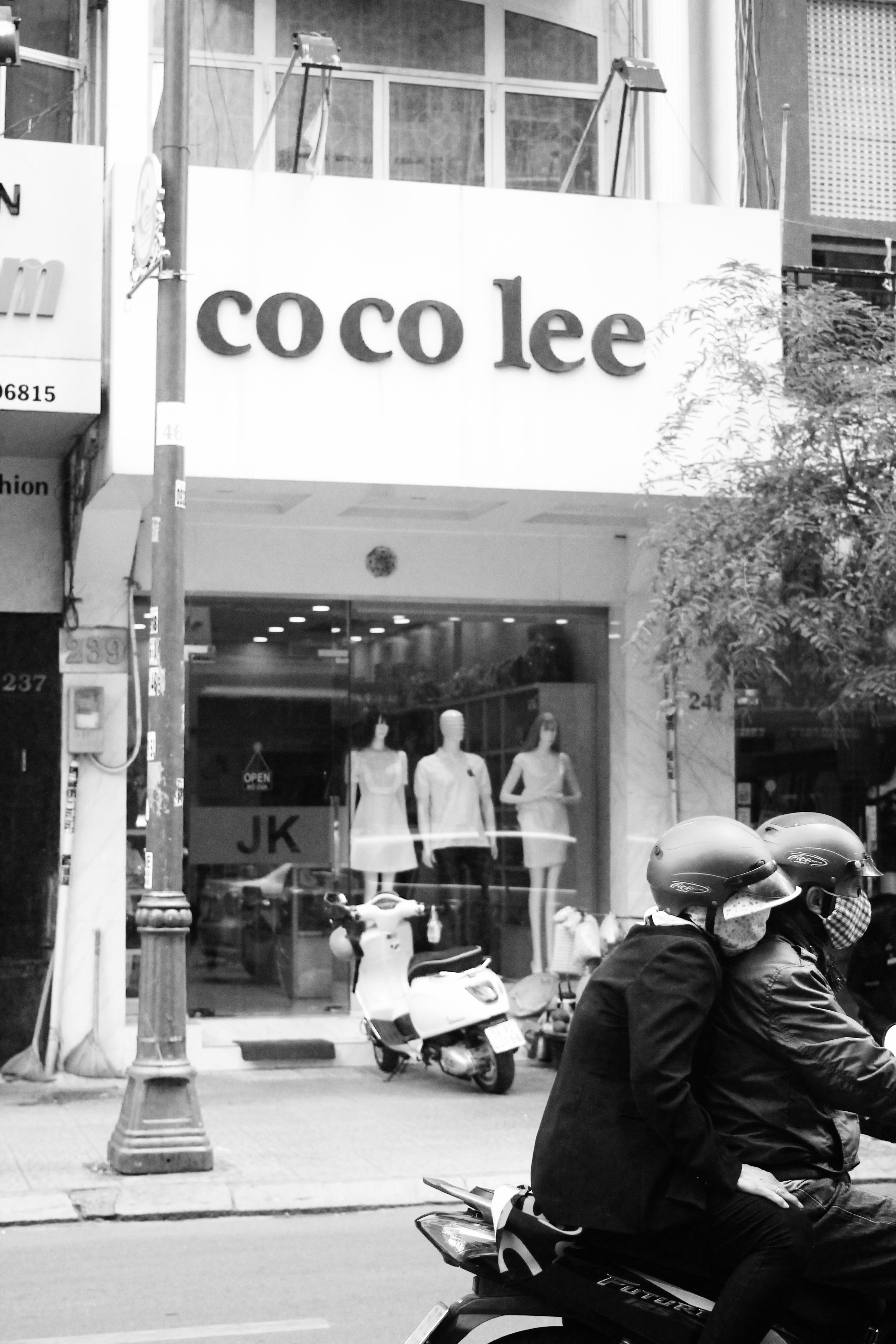 You might also notice some funny signs that include both your mom and dog's names: Coconut + LeeLee