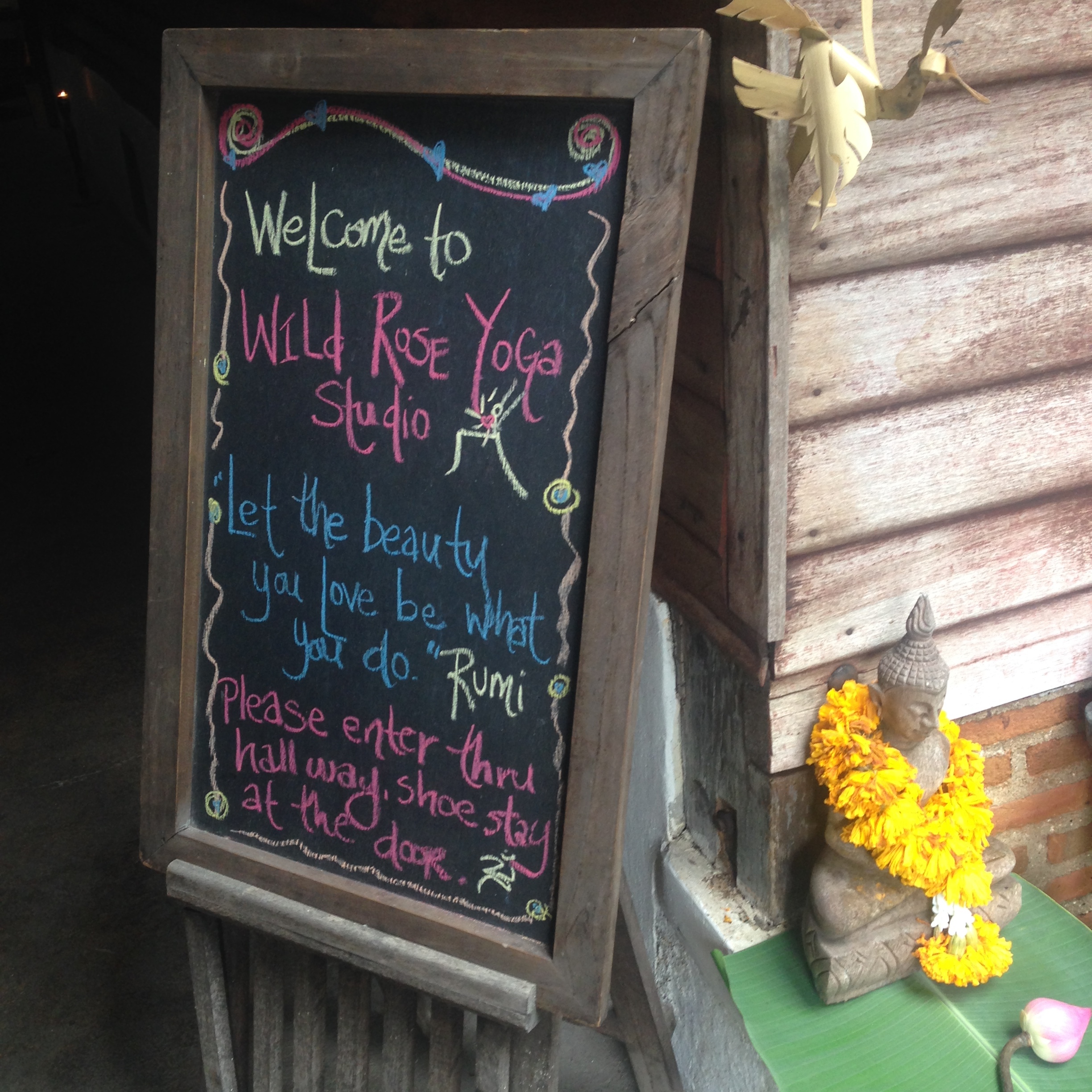 If you need some kirtan love, look no further than Wild Rose Studio <3