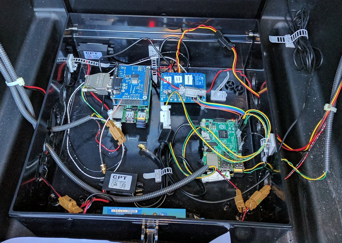 PiCAN2 board in use.