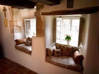  Interior, Newton's Chapel, England. 
