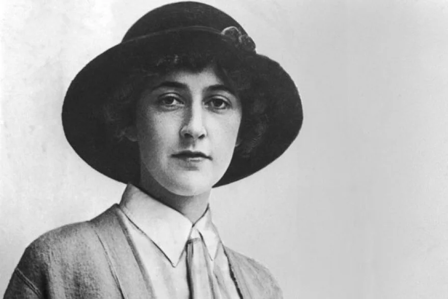 Agatha Christie as a young professional woman.jpg