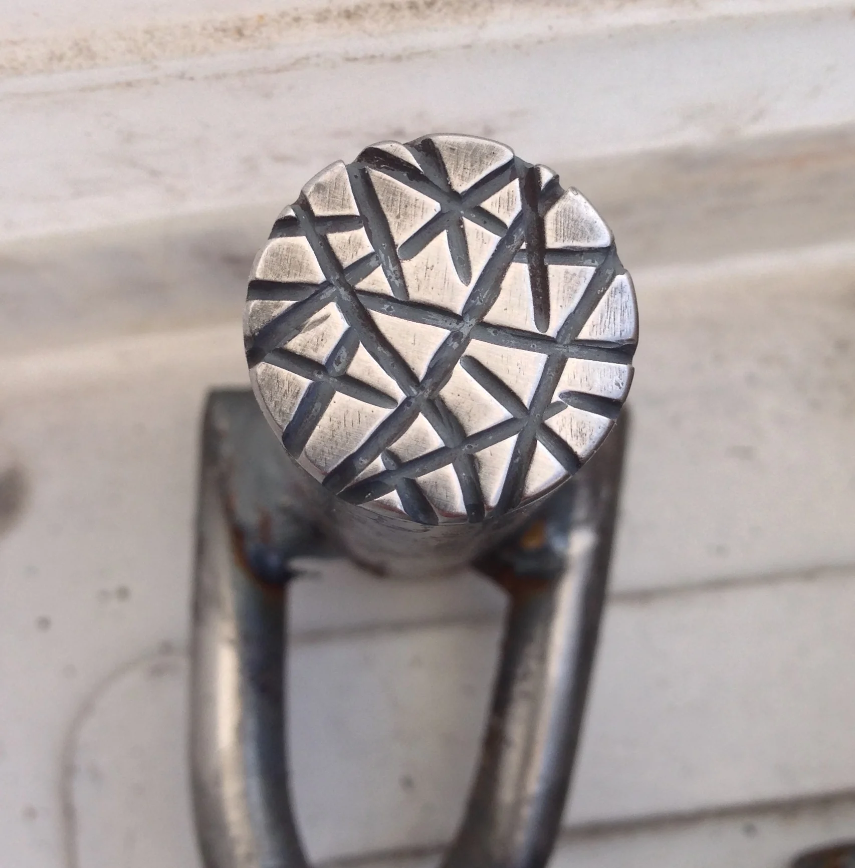 texture random lines in round punch.JPG