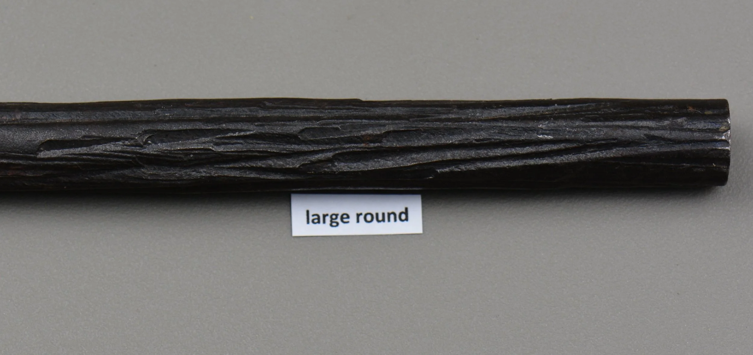 tree bark, large round DSC_2477.jpg