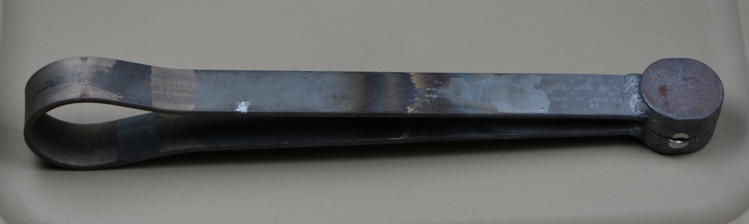 closed spring die example, smaller round.jpg