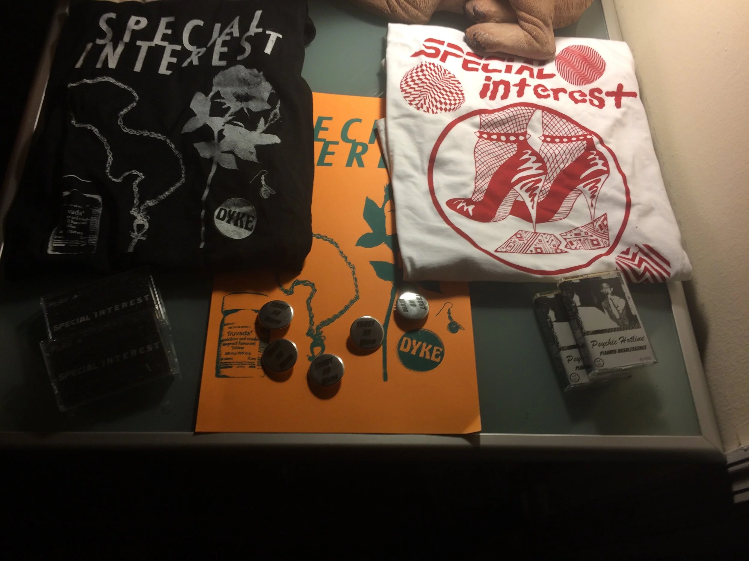 Special Interest played a helluva show.