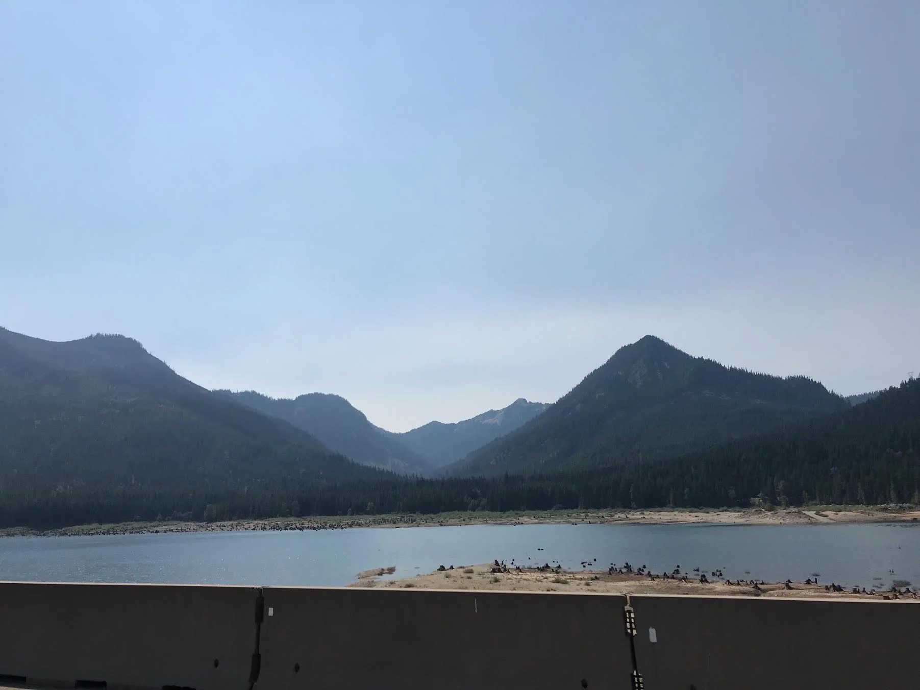 Beautiful picture of Washington mountains taken by Rachelle Caplan :D 