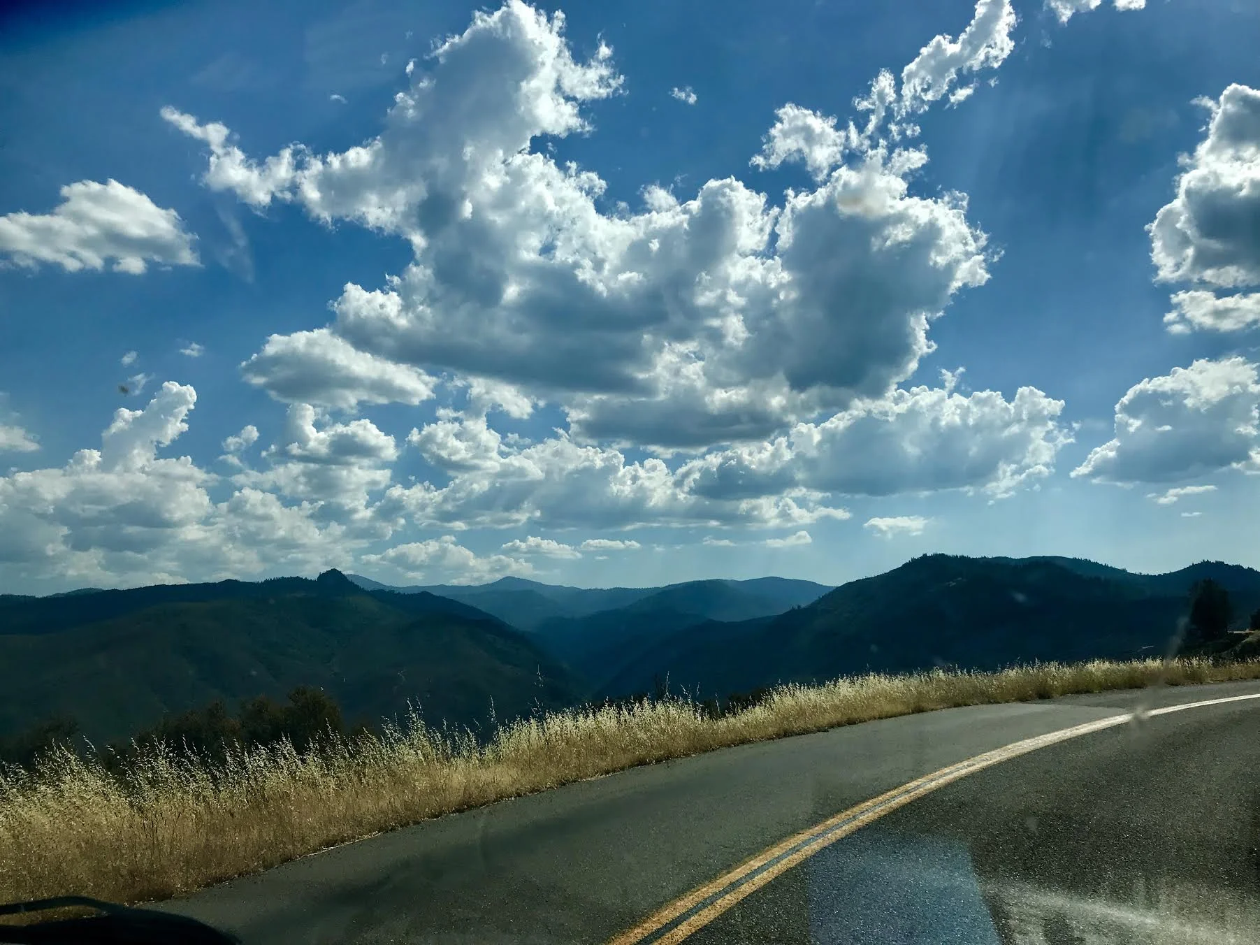 hey look at that great guard railing on this treacherous drive!! (this is another example of passive aggressive midwestern comment that you can make while showing your West Coast friends pictures from your time)