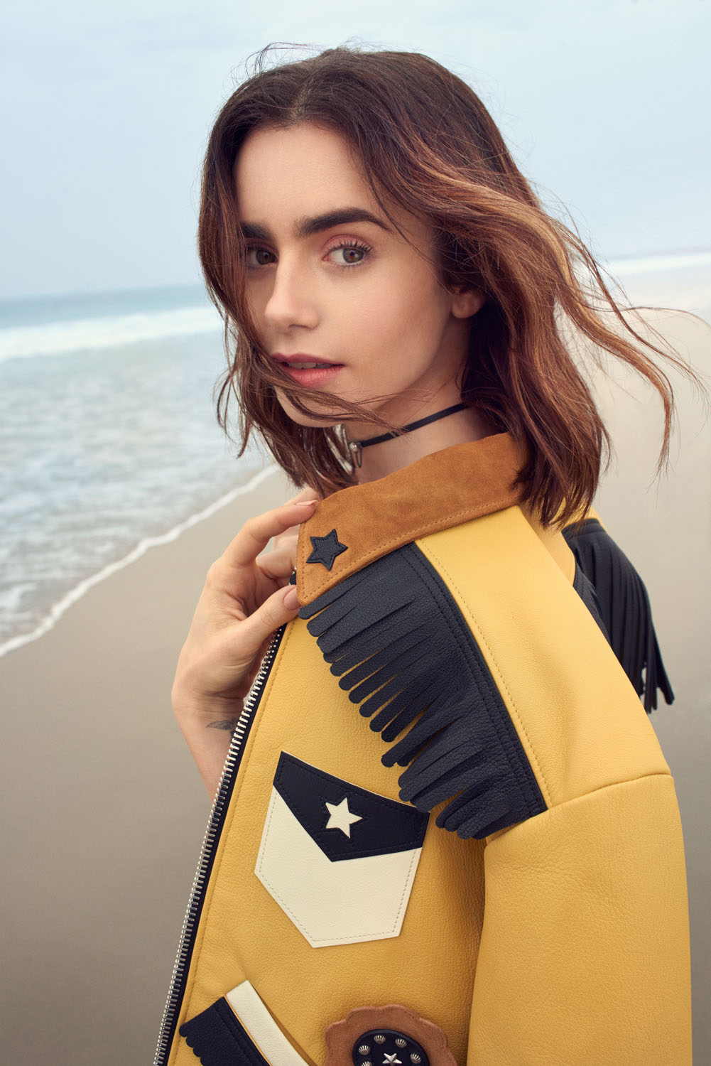 InStyle_Lily_Collins_Shot_03-0256_1.jpg