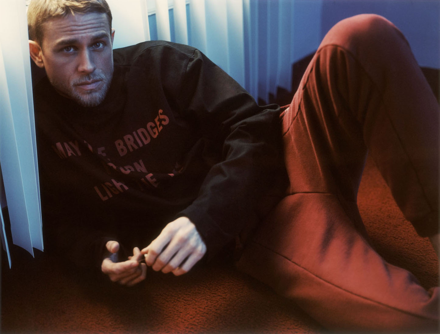 BB_InStyle_Charlie_Hunnam_02_RGB.jpg