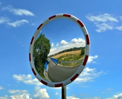 mirror.jpg